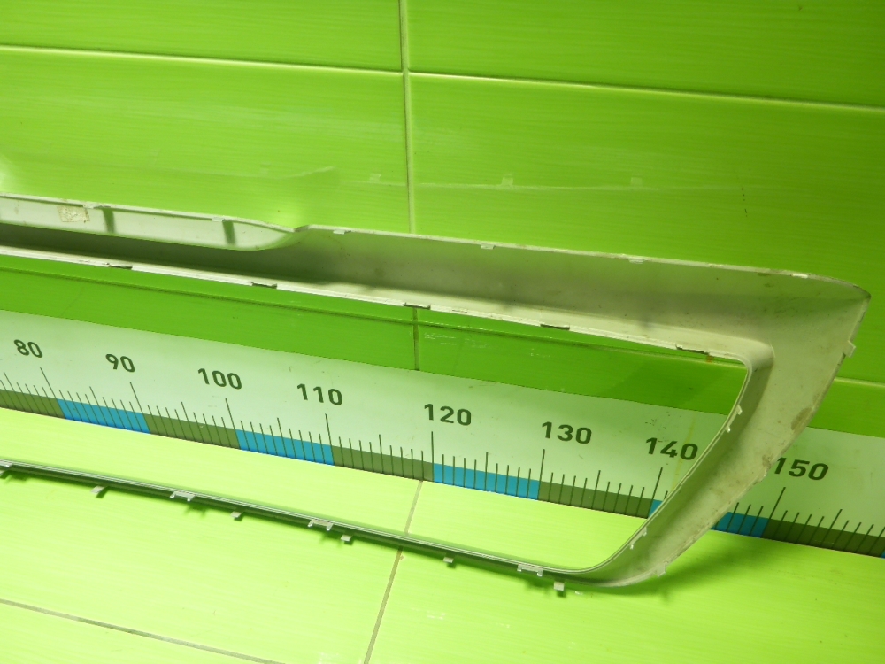 Накладка на решетку радиатора