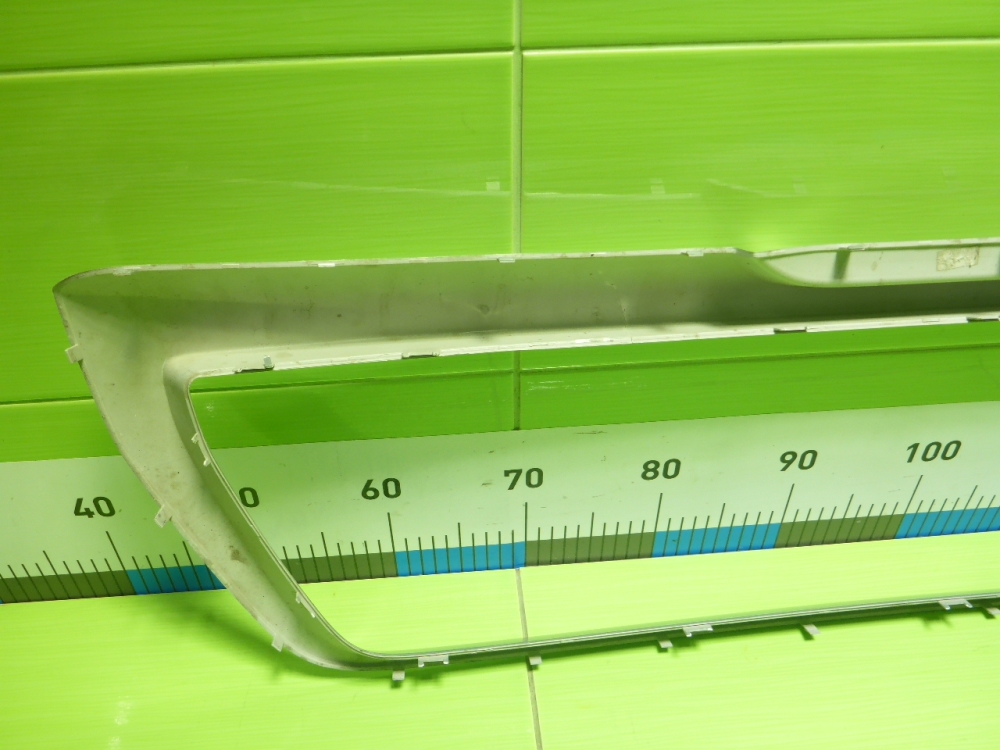 Накладка на решетку радиатора