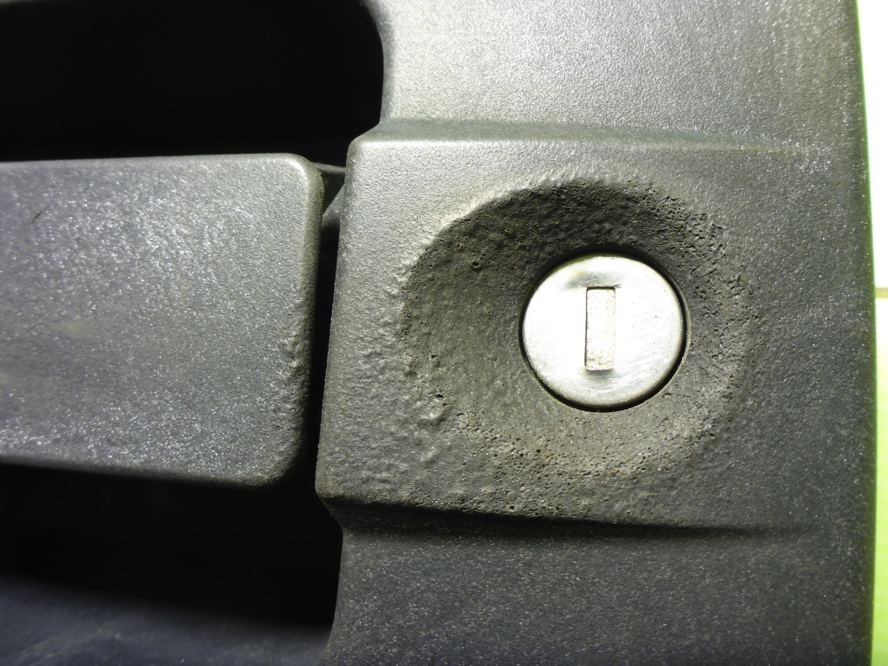 Ручка двери передней наружная