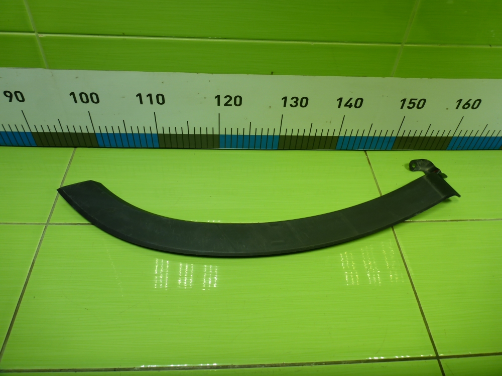 Накладка двери задней левой