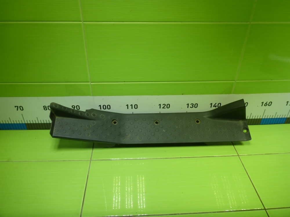 Накладка порога (внутренняя)