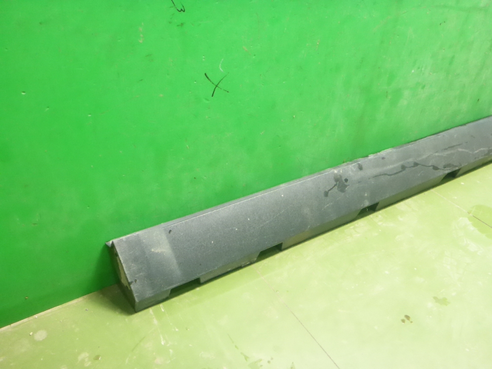 Накладка на порог (наружная)