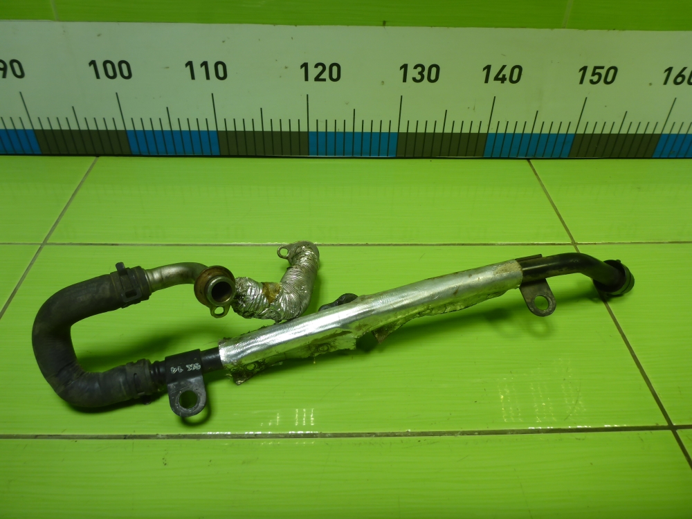 Трубка системы охлаждения