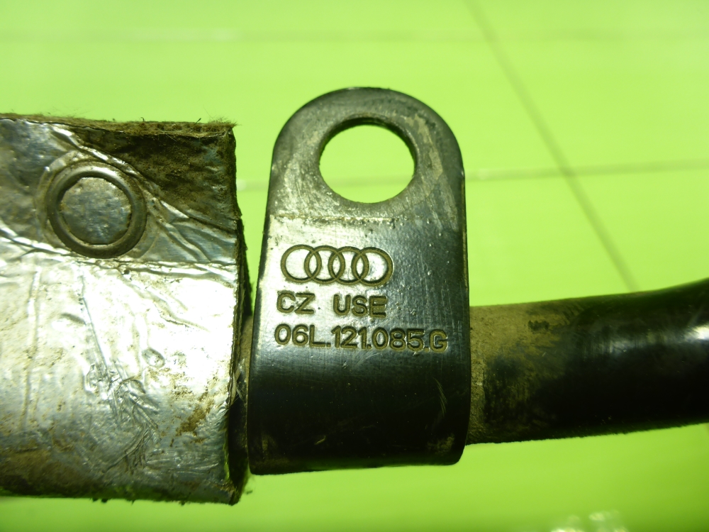 Трубка системы охлаждения