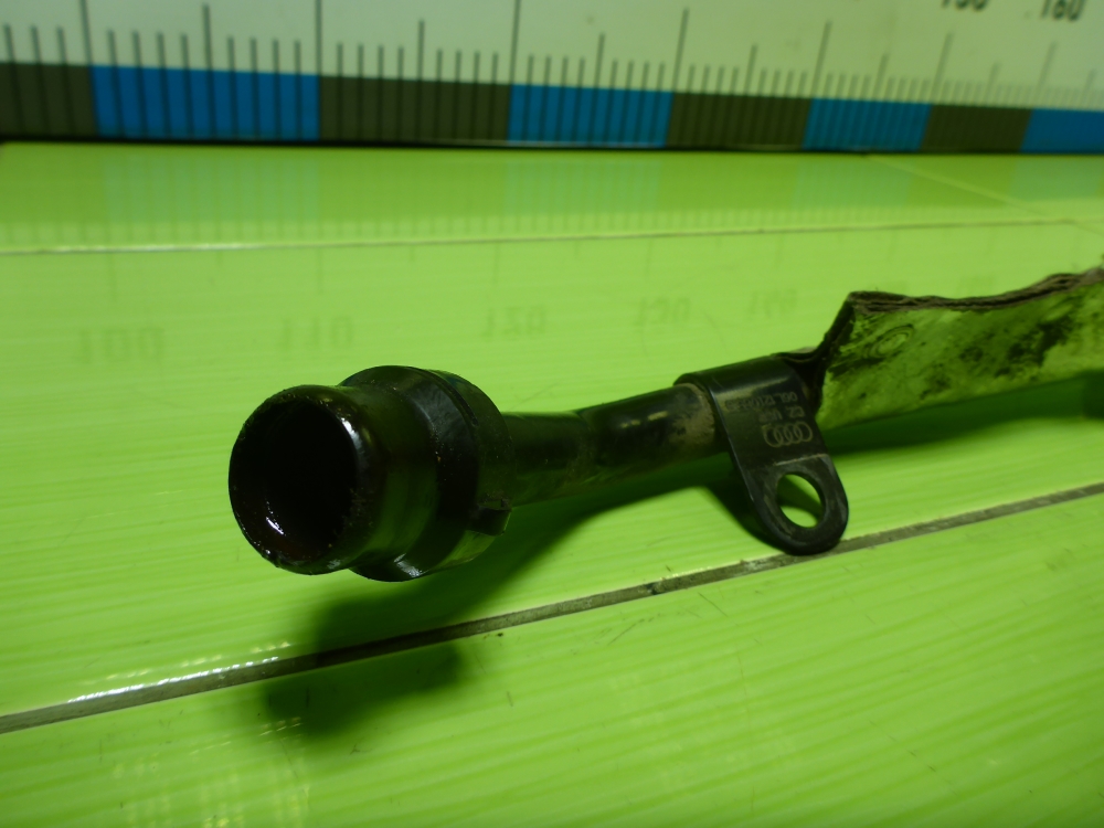 Трубка системы охлаждения