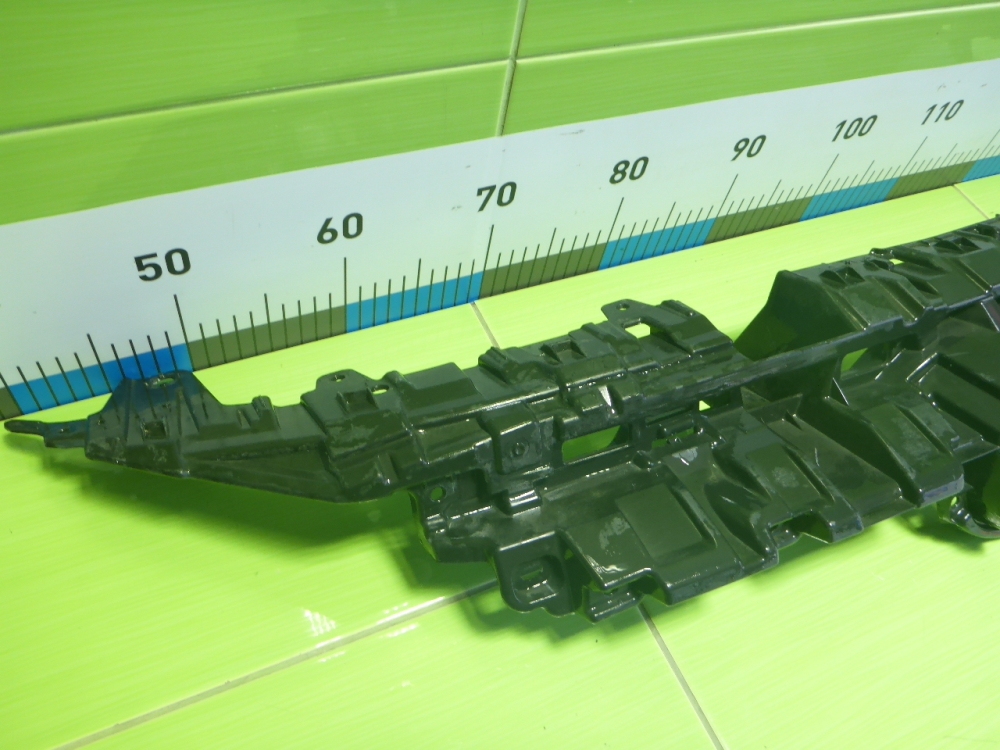 Кронштейн переднего бампера