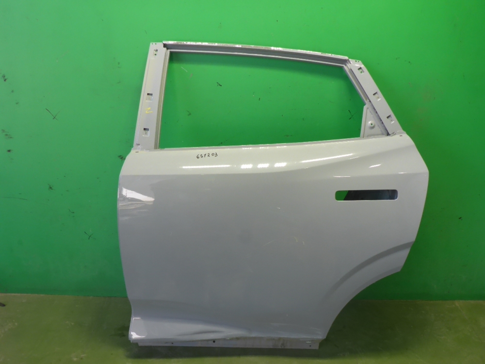 Дверь задняя левая