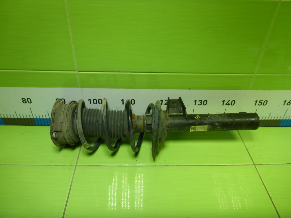 Амортизатор передний