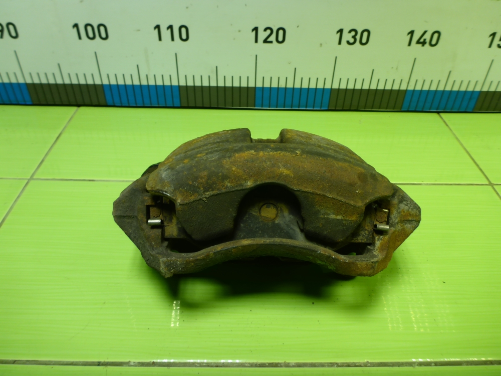 Суппорт передний левый