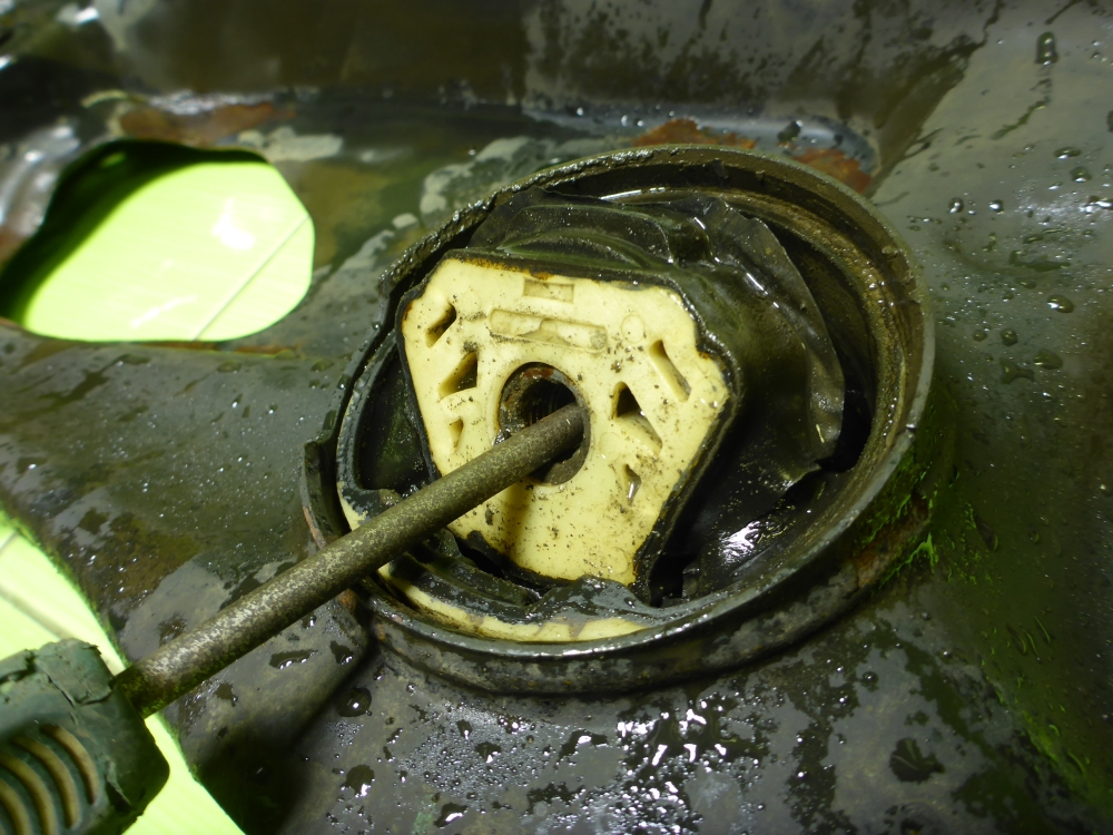 Балка подмоторная