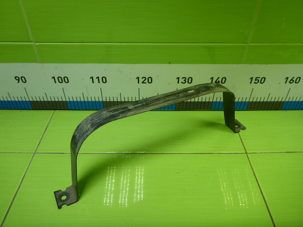 Лента крепления бензобака