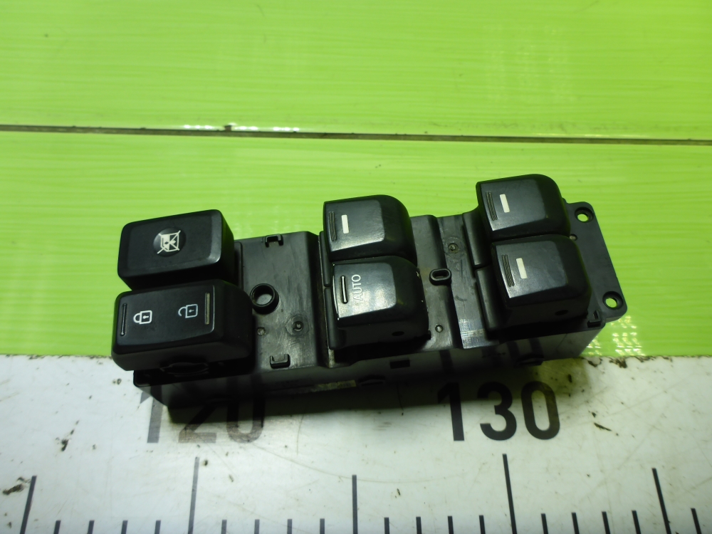 Блок управления стеклоподъемниками