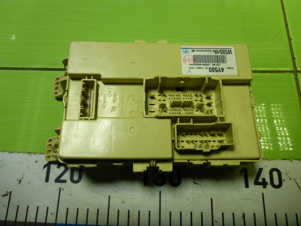 Блок предохранителей