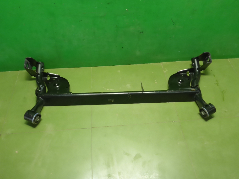 Балка задняя