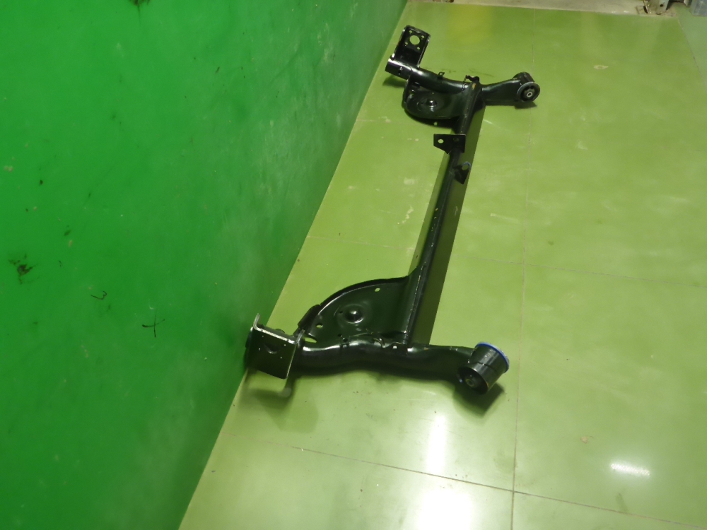 Балка задняя