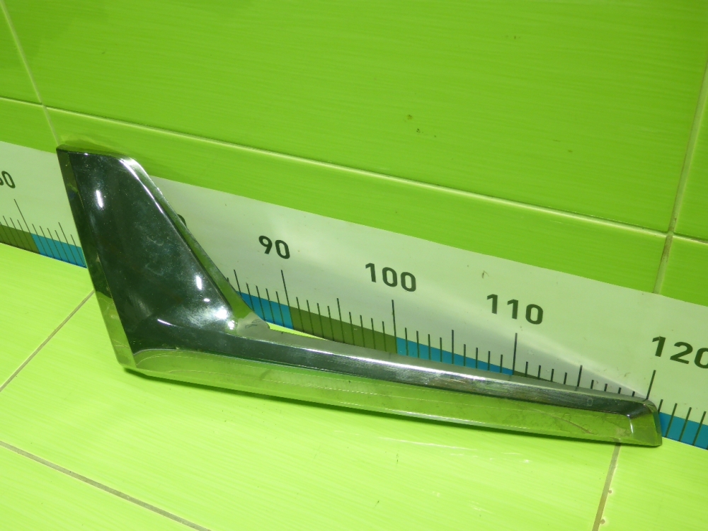 Накладка на решетку радиатора