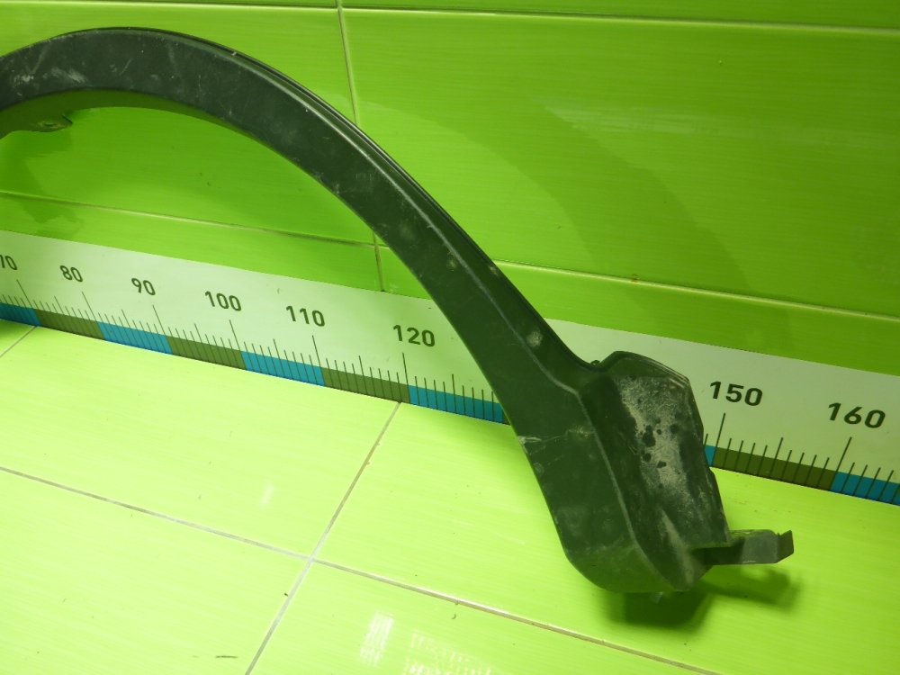 Накладка заднего крыла правого