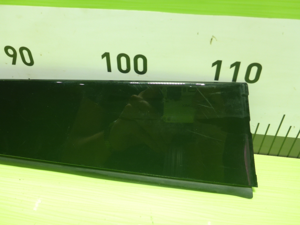 Накладка двери задней левой