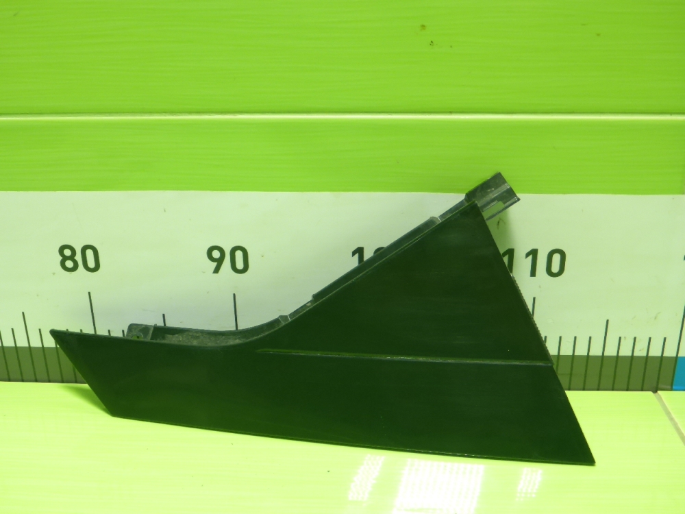 Накладка двери задней правой