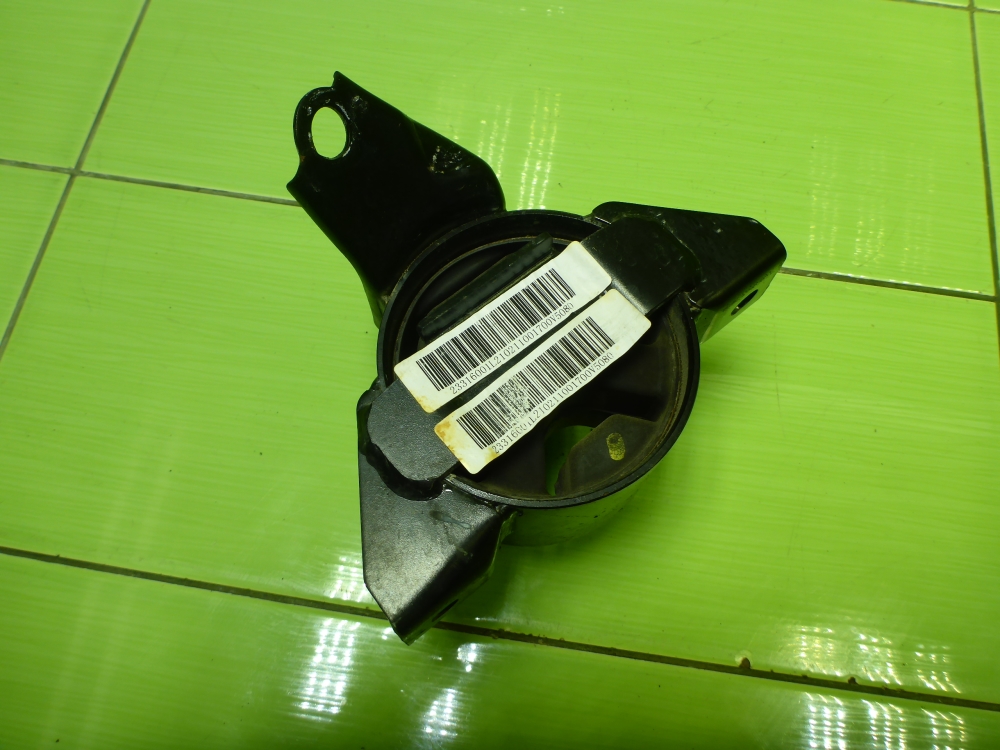 Опора КПП левая