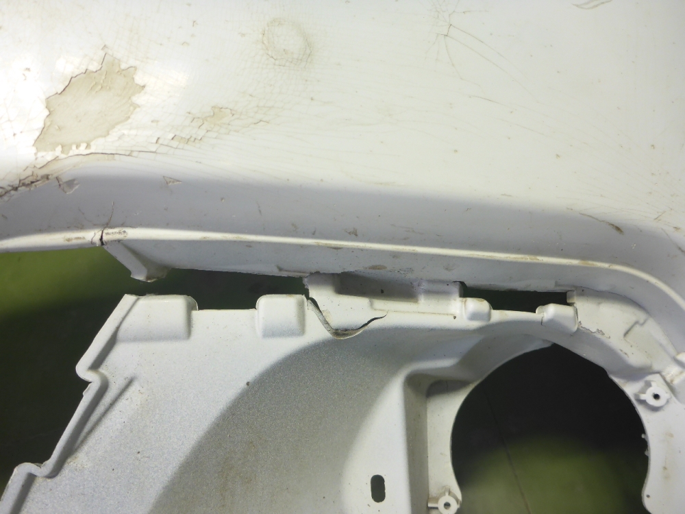 Бампер передний