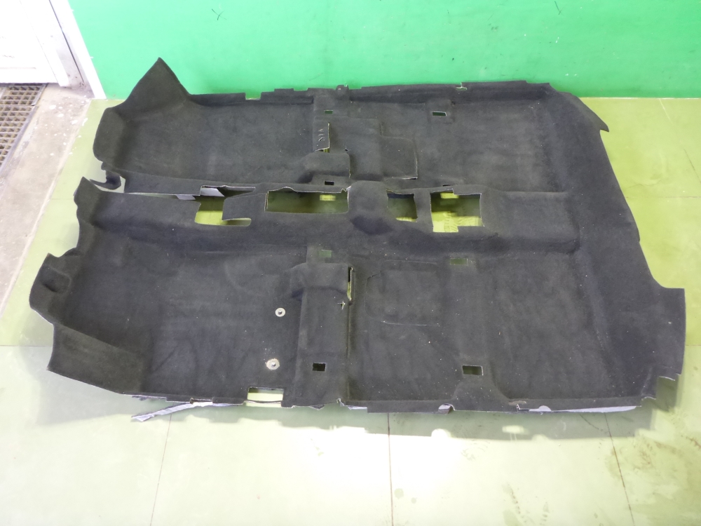 Покрытие напольное (ковролин)