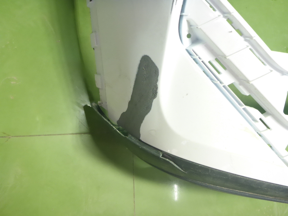 Бампер передний