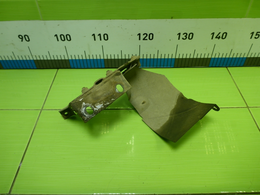 Кронштейн (сопут. товар)