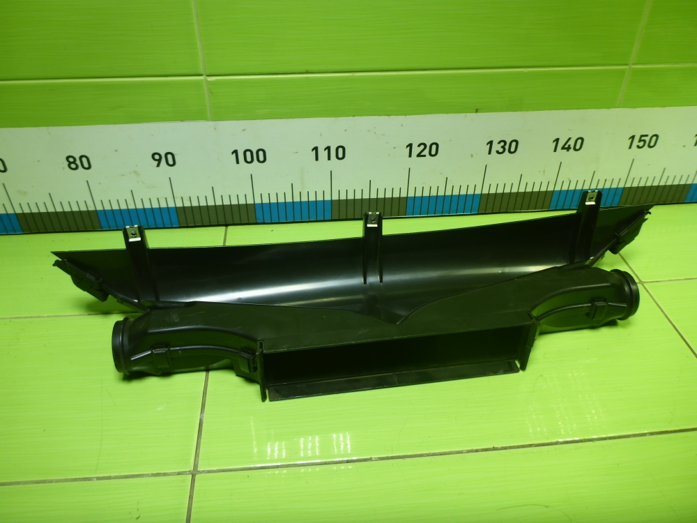 Дефлектор воздушный