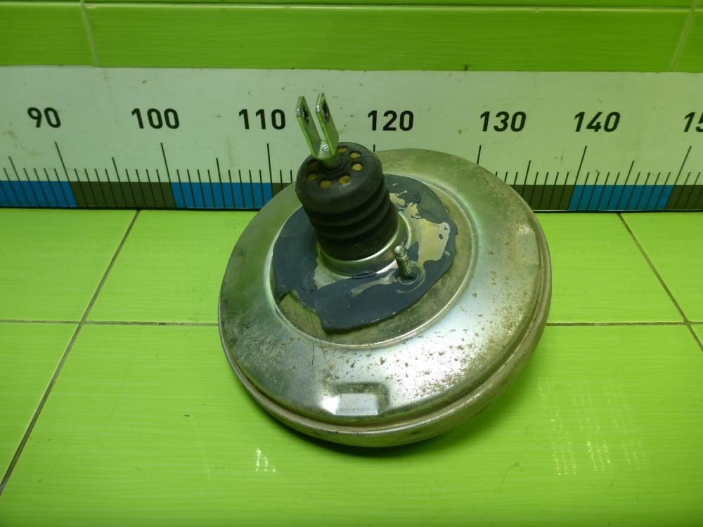 Усилитель тормозов вакуумный