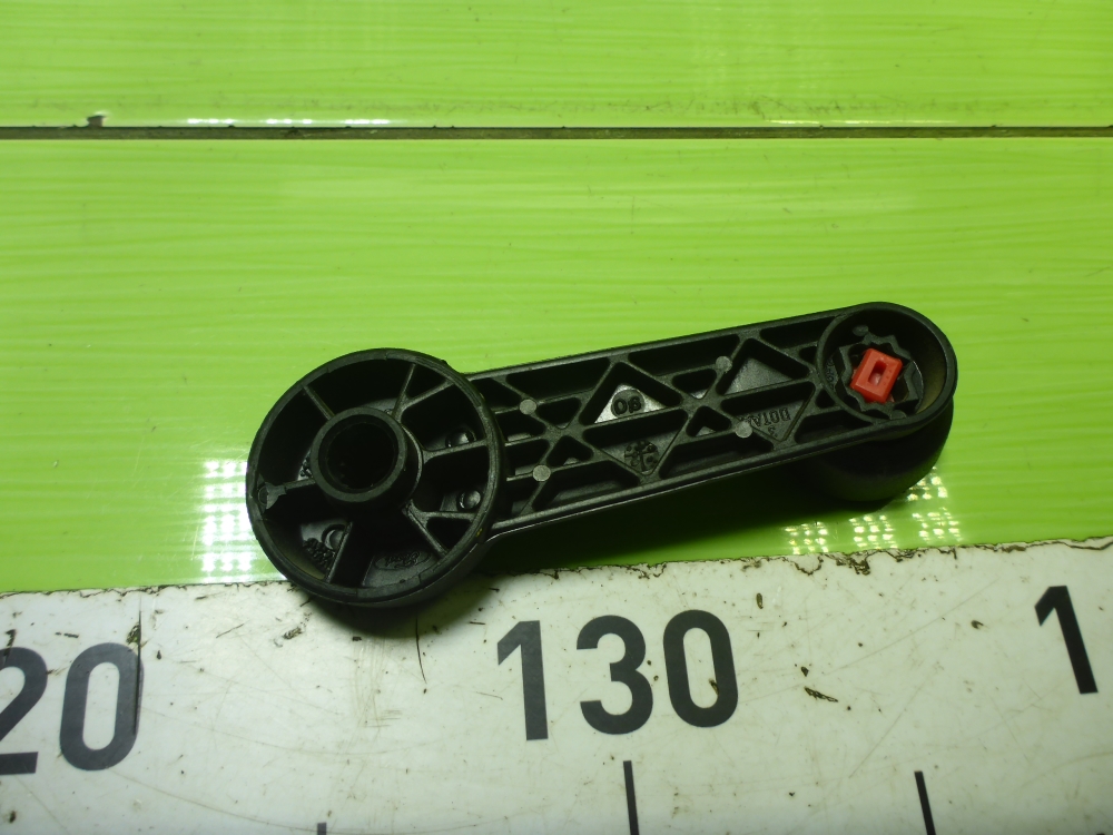 Ручка стеклоподъемника