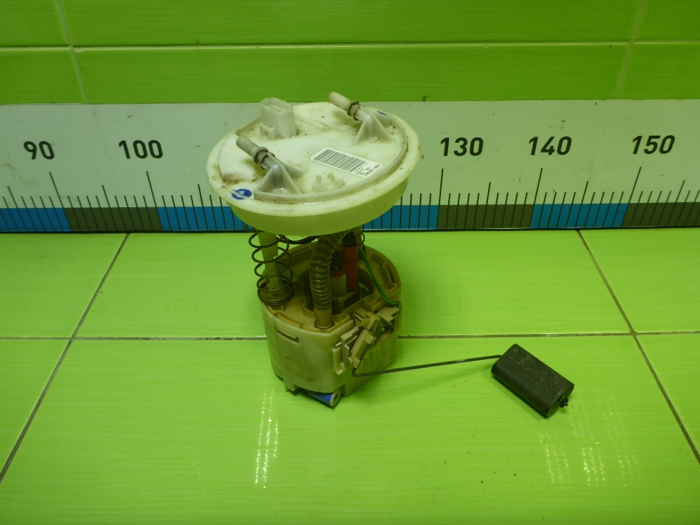 Насос топливный электрический