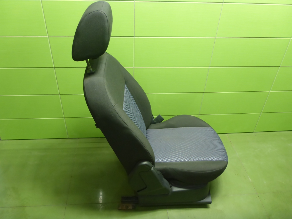 Сиденья комплект