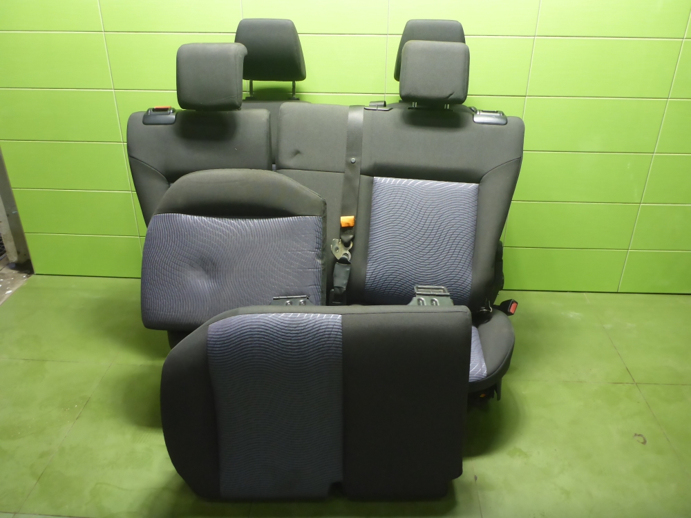 Сиденья комплект