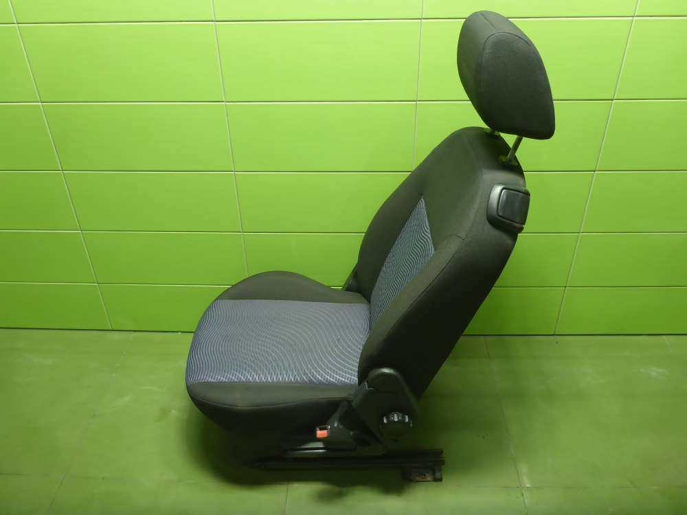 Сиденья комплект