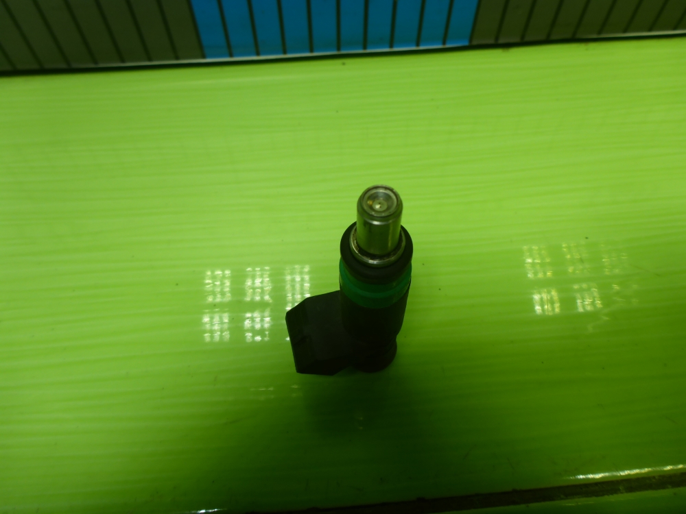 Форсунка инжекторная электрическая