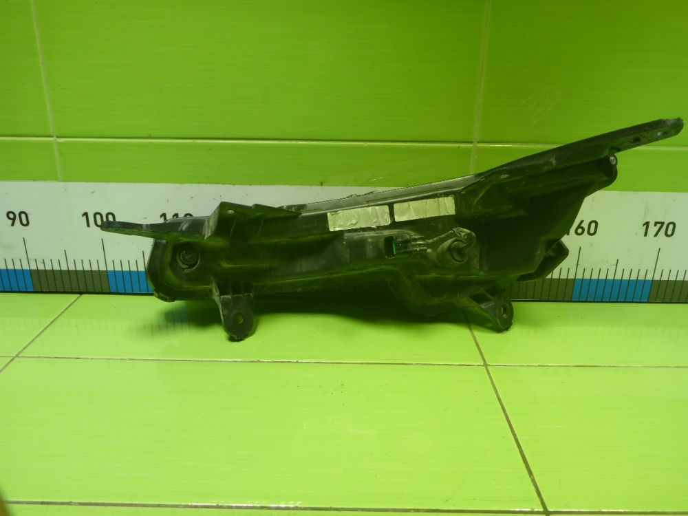 Фара дневного света правая (ходовые огни)