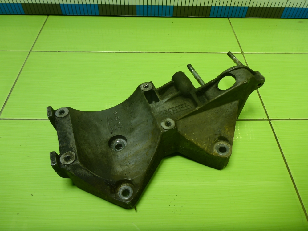 Кронштейн кондиционера