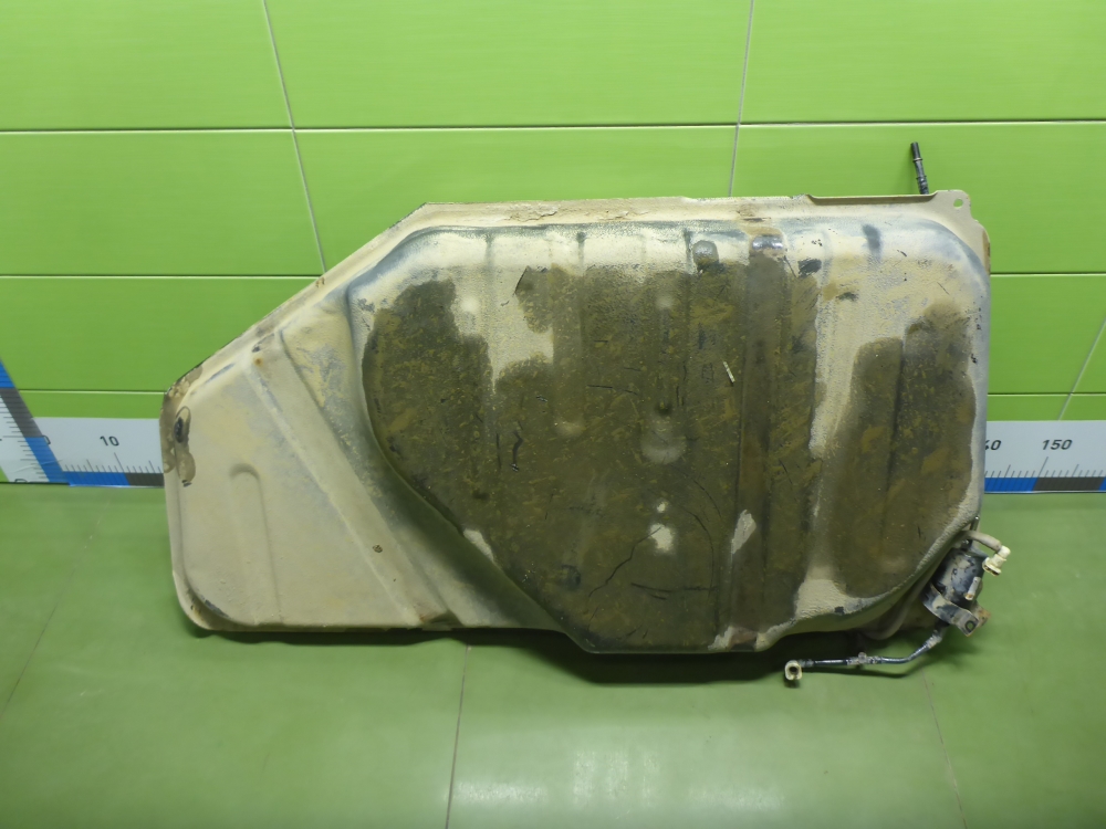 Бак топливный