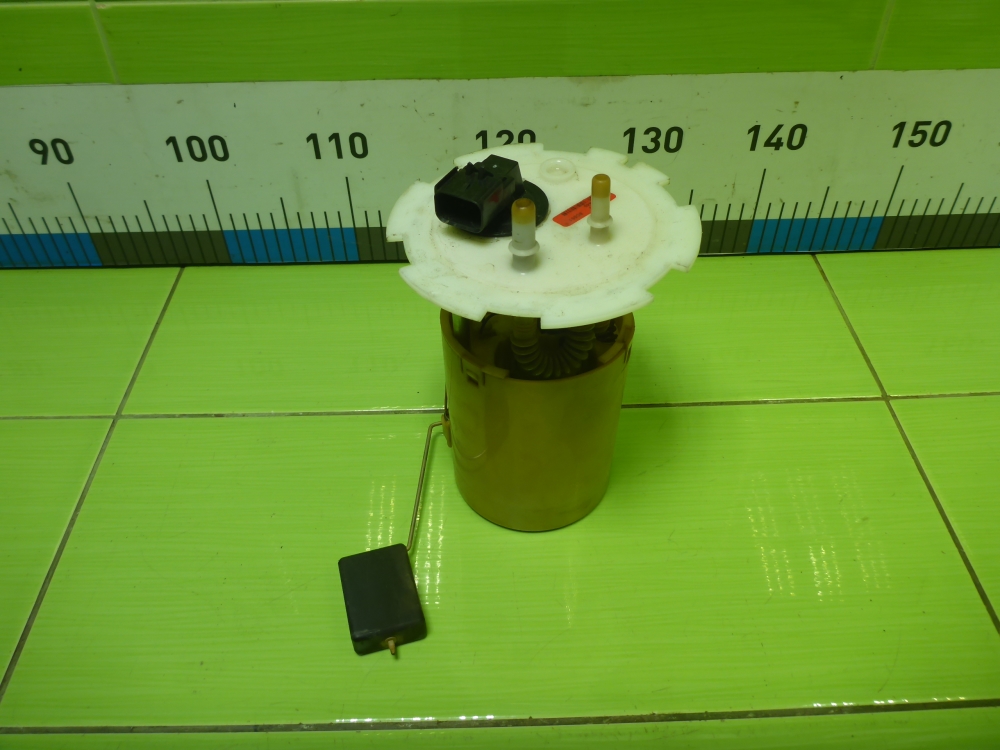 Насос топливный электрический