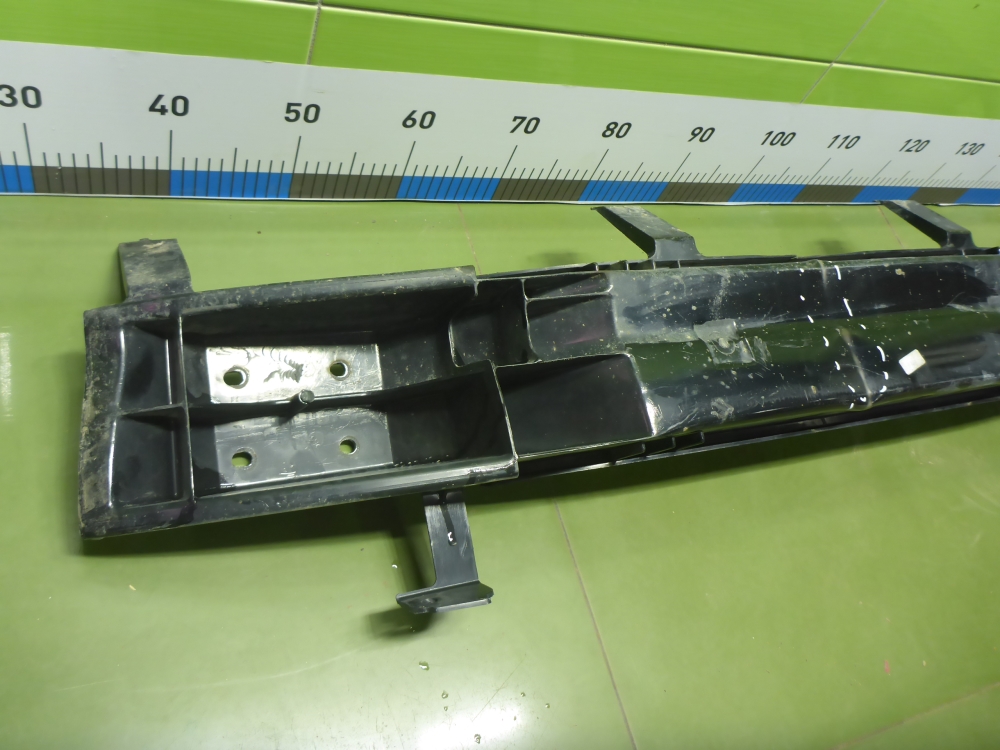 Усилитель заднего бампера