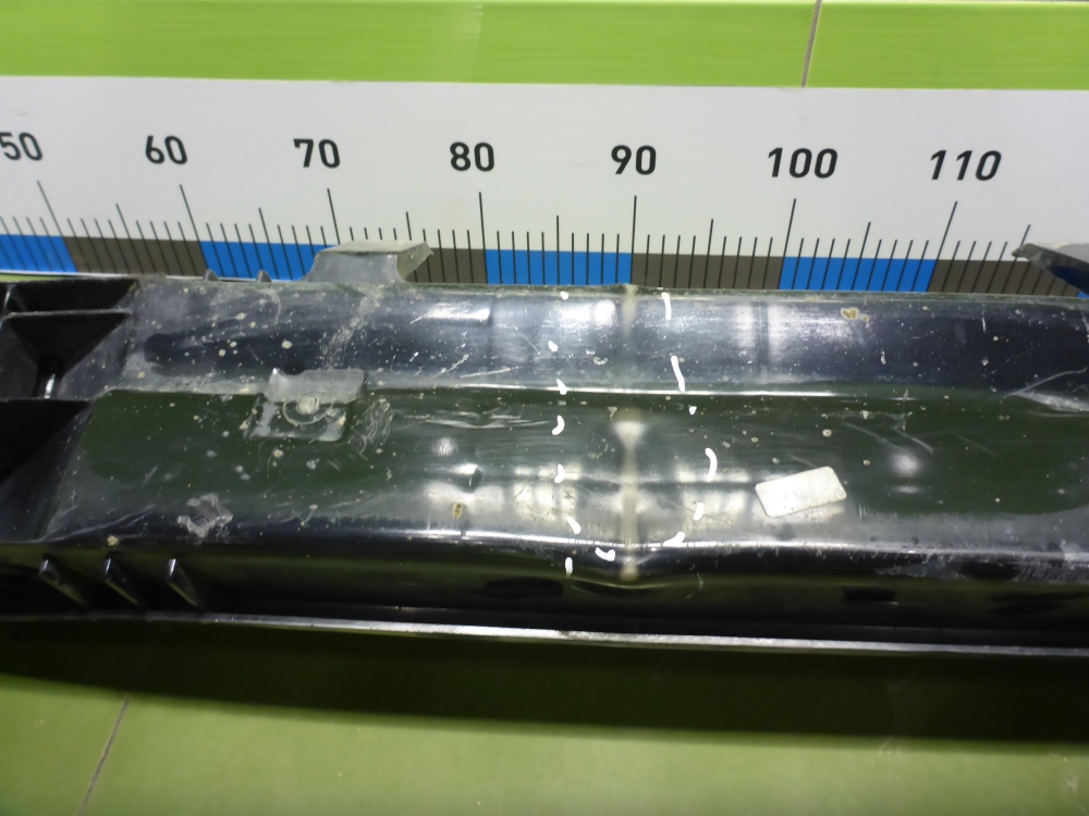 Усилитель заднего бампера