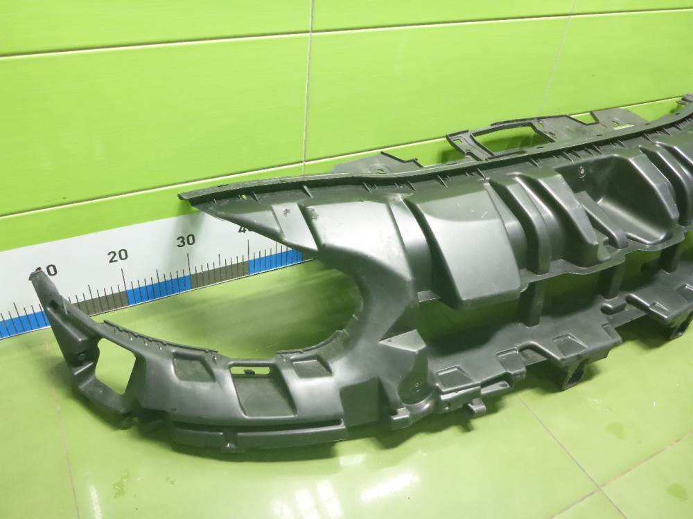 Кронштейн переднего бампера