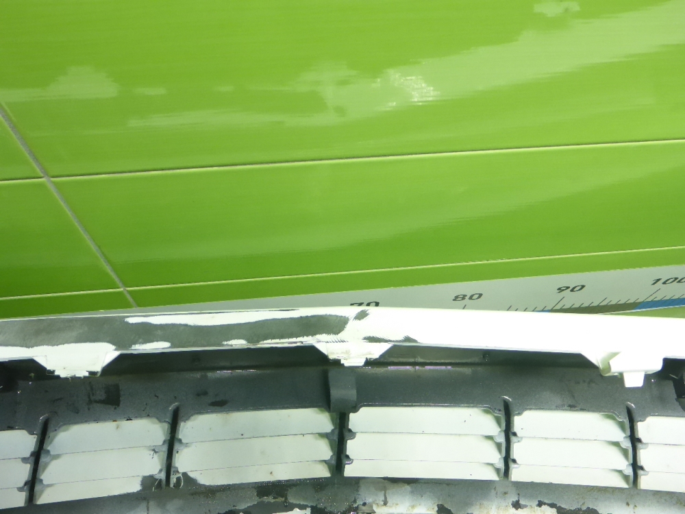 Бампер передний