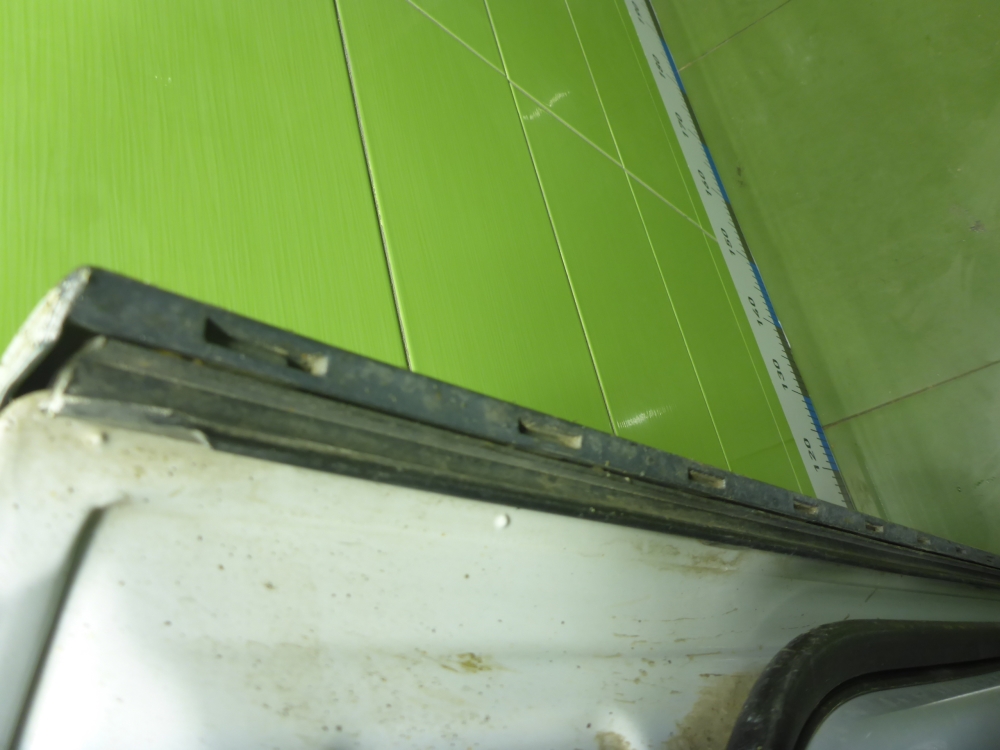 Дверь передняя левая