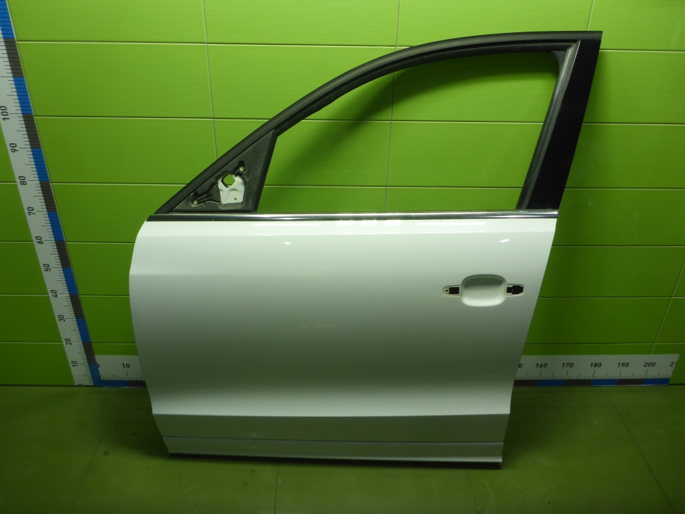 Дверь передняя левая