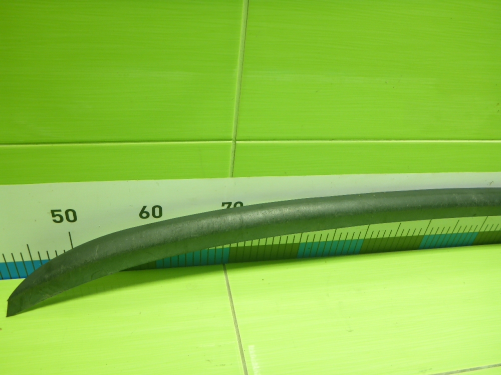 Накладка переднего бампера