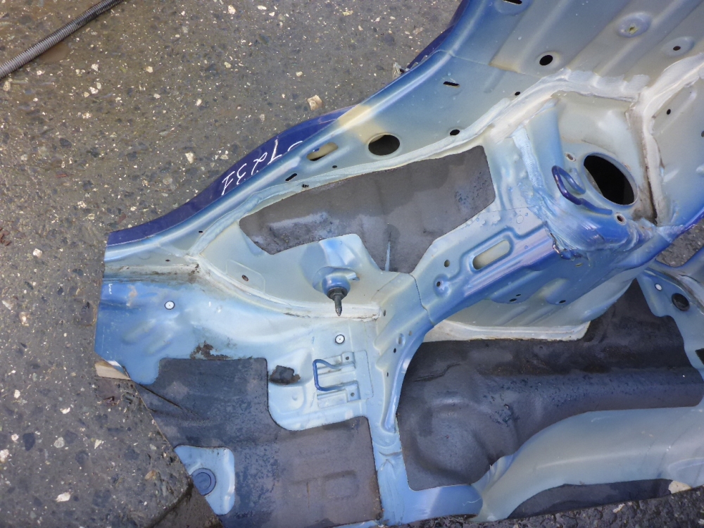 Крыло заднее правое