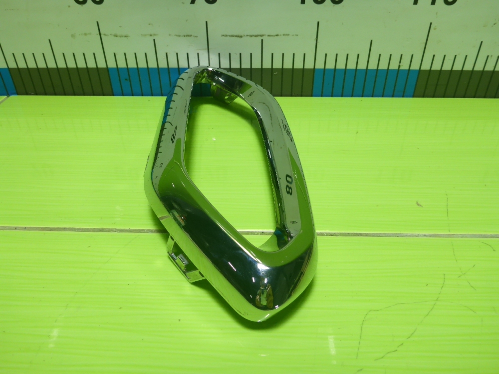 Накладка заднего бампера левая