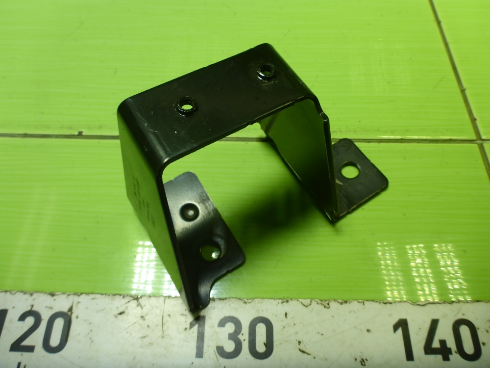 Кронштейн (сопут. товар)